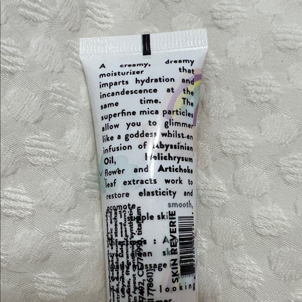 Jelly Pong Pong SkinReverie Body Glow Moisturizer - Picture 3 of 4